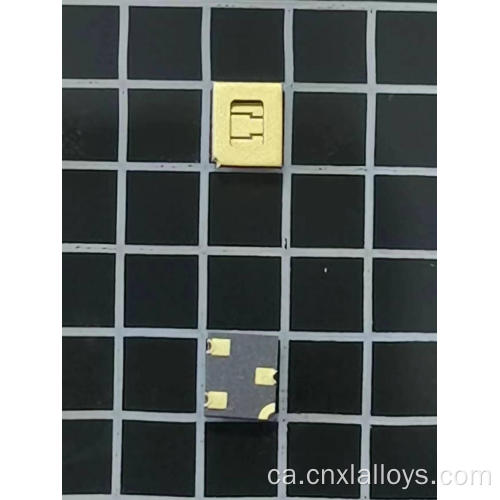 Paquets LCC03 per a circuits integrats